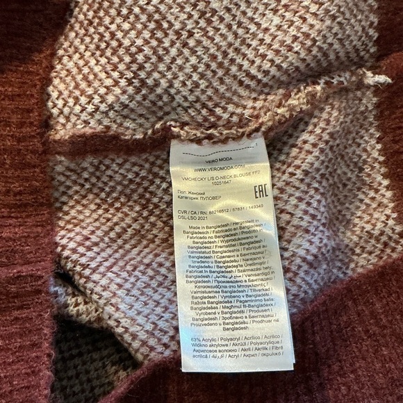 VERO MODA Buffalo Check Balloon Sleeve Sweater M 21” p2p Port Royal/Birch NWT - Picture 12 of 12